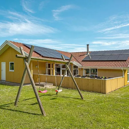 בית נופש Stunning In With Sauna