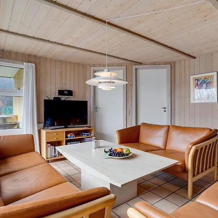Stunning In With Sauna Ferienhaus