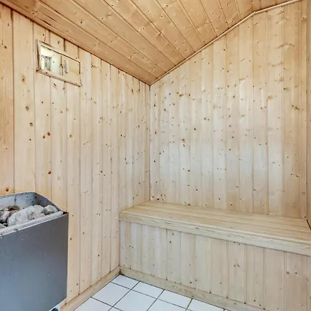 Stunning In With Sauna Ferienhaus