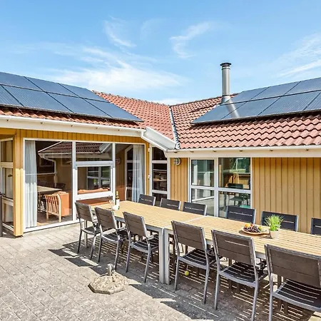 Stunning In With Sauna Ferienhaus